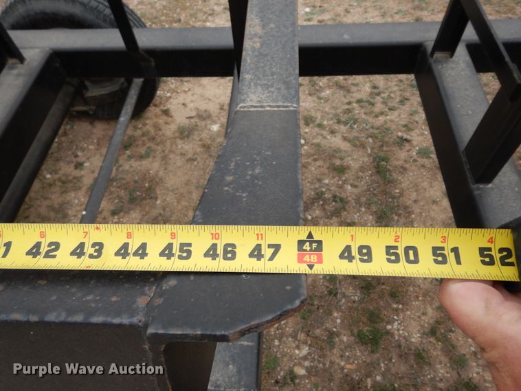 image for item EY9793 2018 Tiger  hay bale trailer