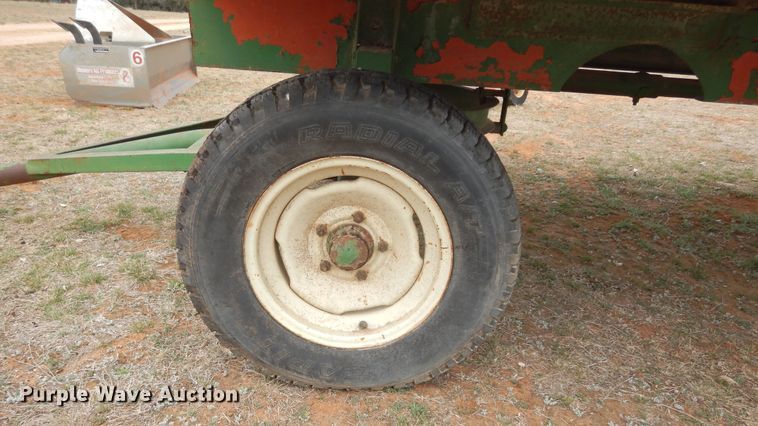 image for item EY9801 Hay wagon