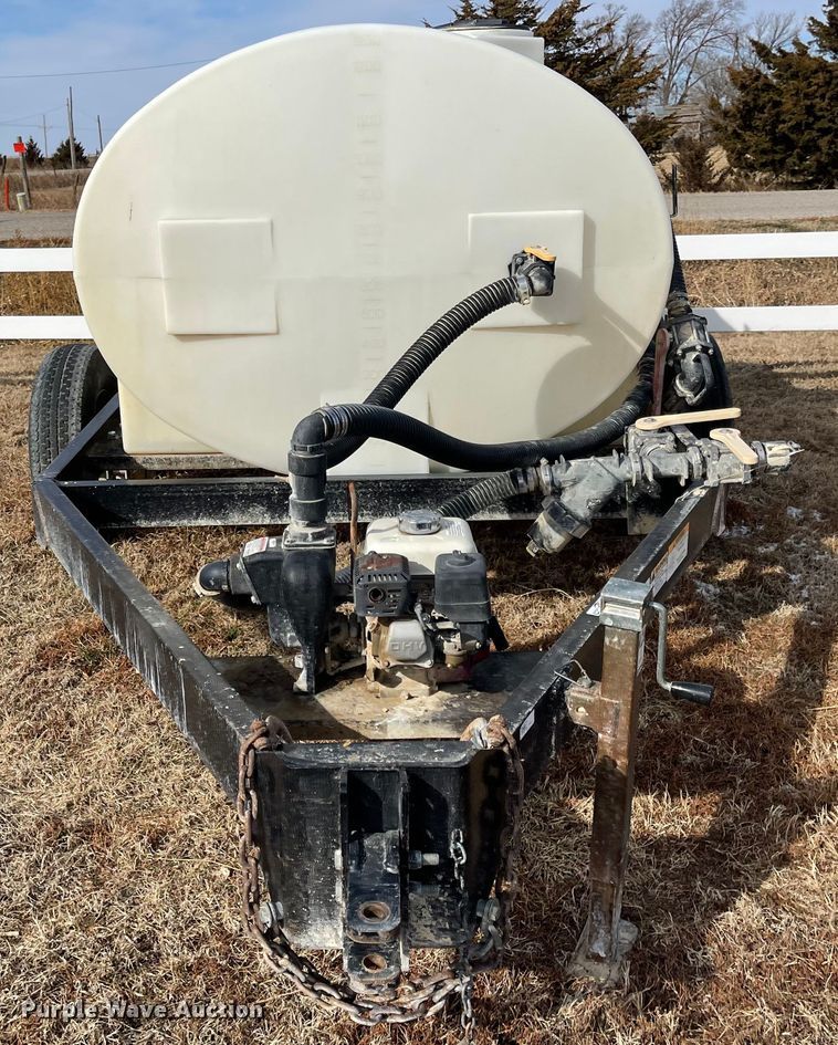 image for item FV9271 Wylie  nurse tank trailer