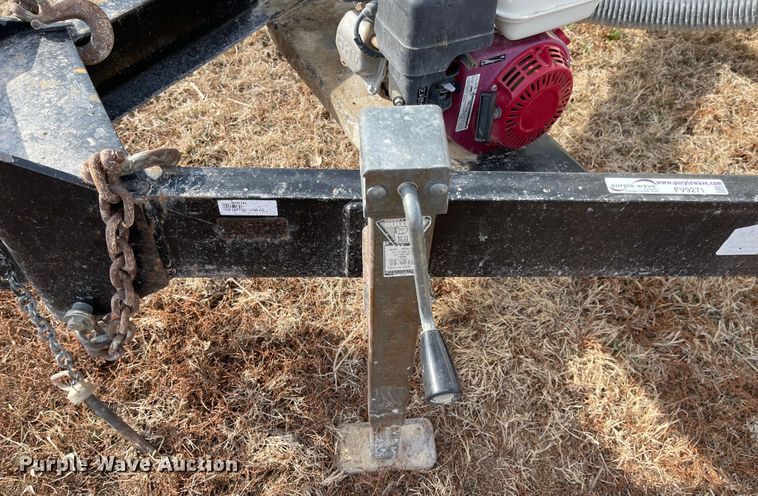 image for item FV9271 Wylie  nurse tank trailer