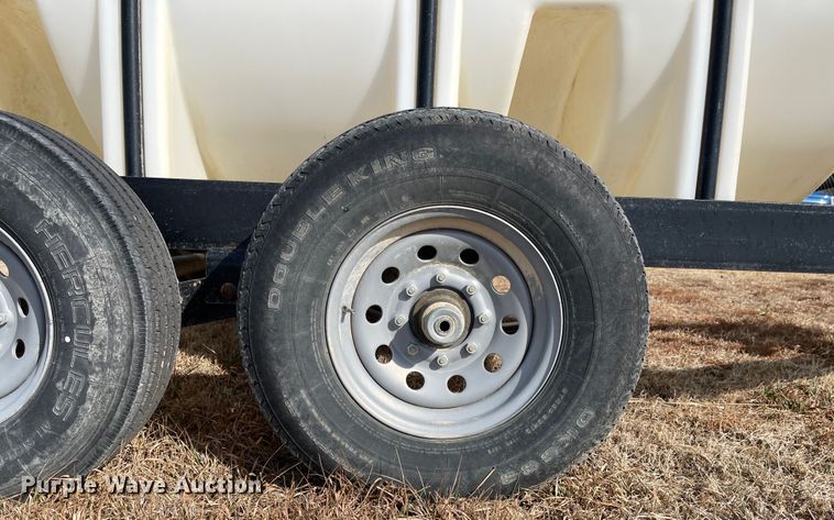 image for item FV9271 Wylie  nurse tank trailer