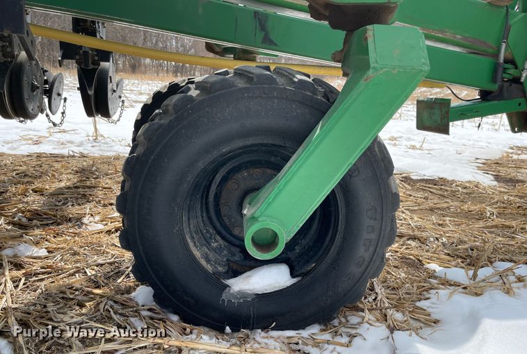 image for item FV9272 Great Plains 1631 Yield Pro  split row no-till planter