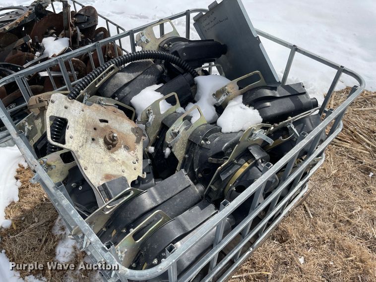 image for item FV9272 Great Plains 1631 Yield Pro  split row no-till planter