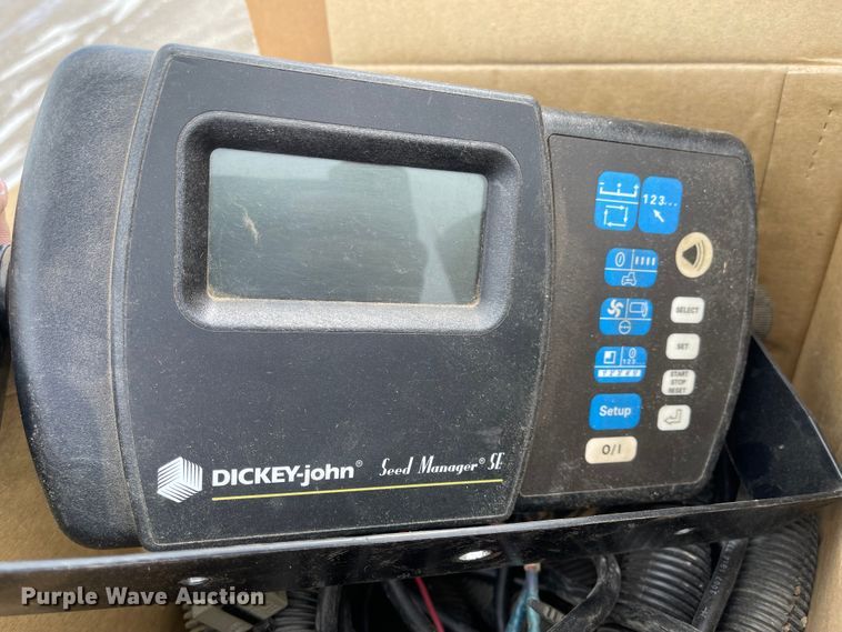 image for item FV9272 Great Plains 1631 Yield Pro  split row no-till planter