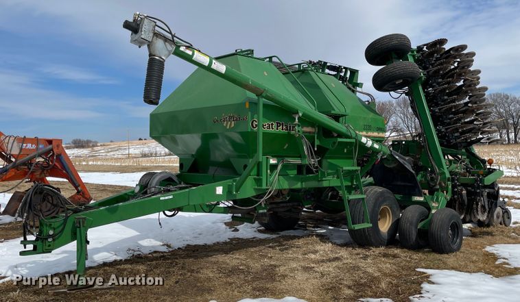image for item FV9273 Great Plains NTA 3010  no-till air seeder