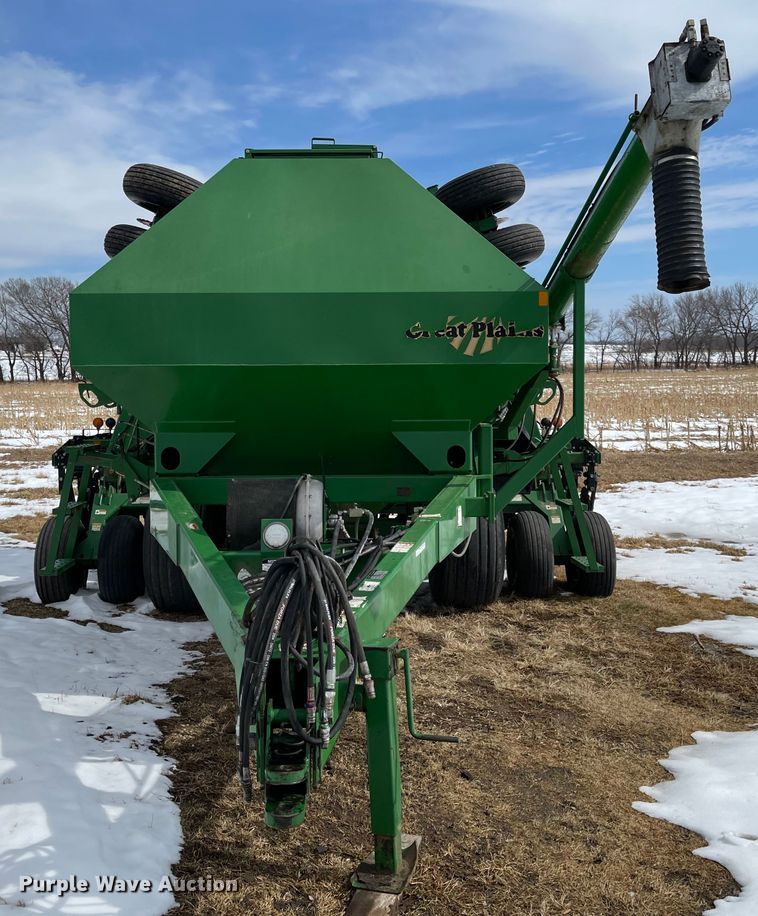image for item FV9273 Great Plains NTA 3010  no-till air seeder