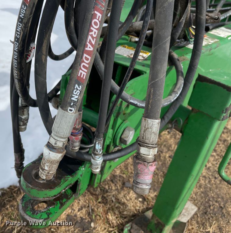 image for item FV9273 Great Plains NTA 3010  no-till air seeder