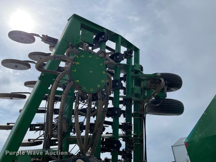 image for item FV9273 Great Plains NTA 3010  no-till air seeder