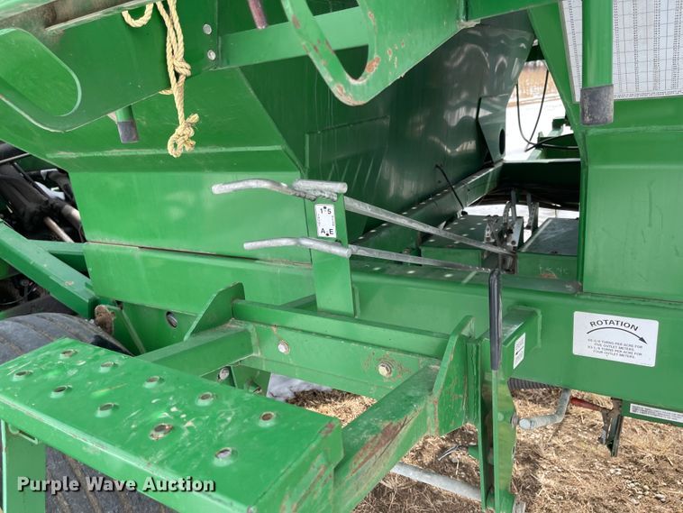 image for item FV9273 Great Plains NTA 3010  no-till air seeder