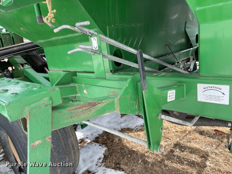 image for item FV9273 Great Plains NTA 3010  no-till air seeder