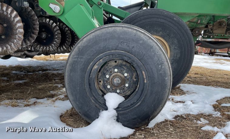 image for item FV9273 Great Plains NTA 3010  no-till air seeder