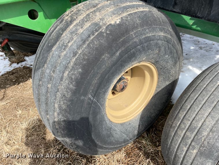 image for item FV9273 Great Plains NTA 3010  no-till air seeder