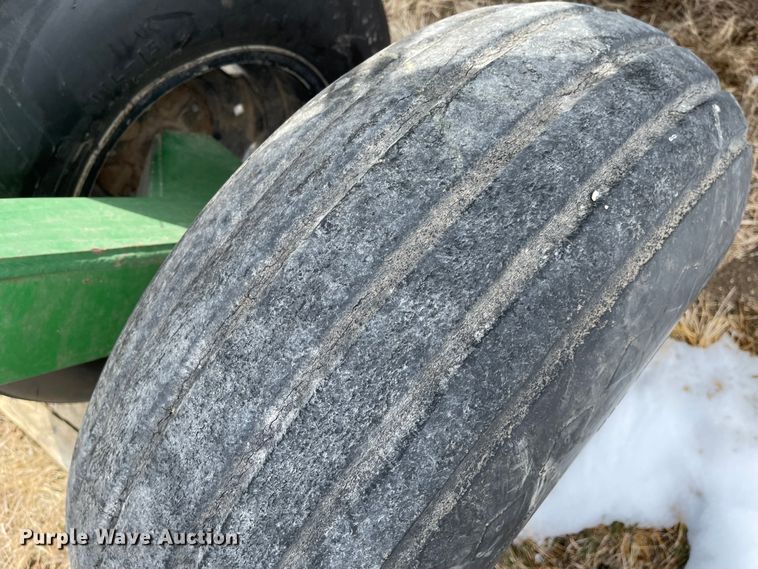 image for item FV9273 Great Plains NTA 3010  no-till air seeder