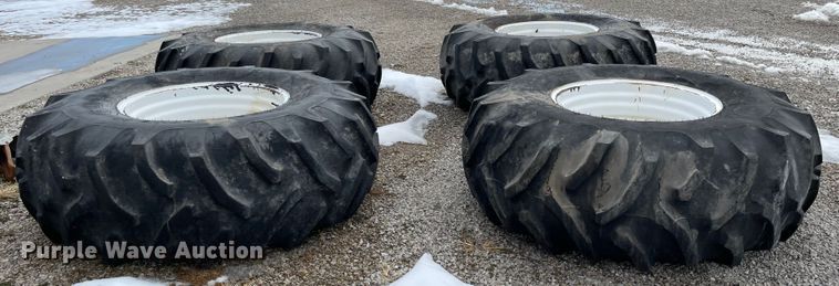 image for item FV9275 (4) 24.5-32 tires and wheels