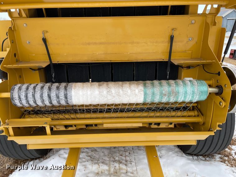 image for item FV9276 2014 Vermeer 604 Super M  round baler