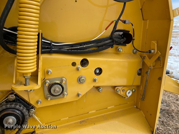 image for item FV9276 2014 Vermeer 604 Super M  round baler