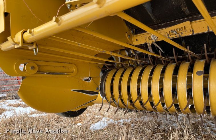 image for item FV9276 2014 Vermeer 604 Super M  round baler