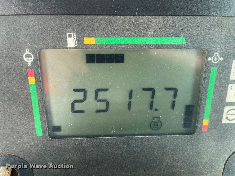 image for item FV9280 1999 Hesston 8450  windrower