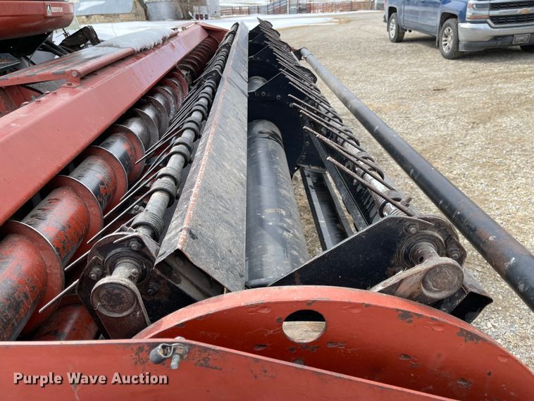 image for item FV9280 1999 Hesston 8450  windrower