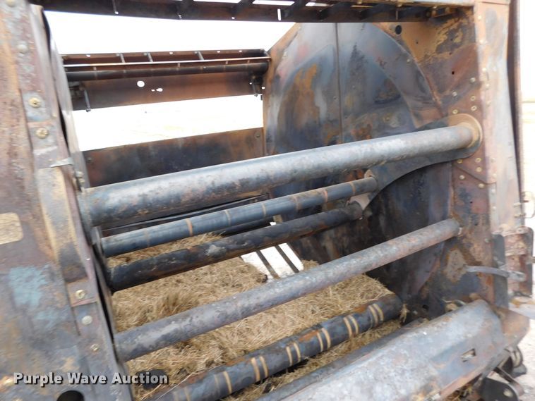 image for item GP9558 2017 John Deere 6125M  MFWD tractor