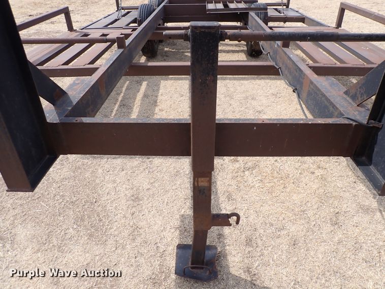 image for item IH9665 1998 Donahue EXG-160  windrower trailer