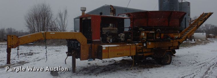 image for item IM9653 HayBuster Big Bite H-1100E  tub grinder