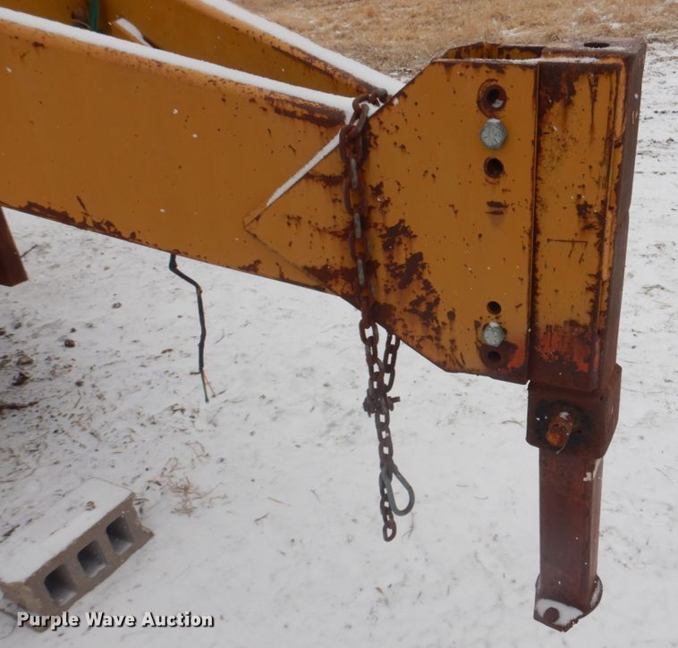 image for item IM9653 HayBuster Big Bite H-1100E  tub grinder