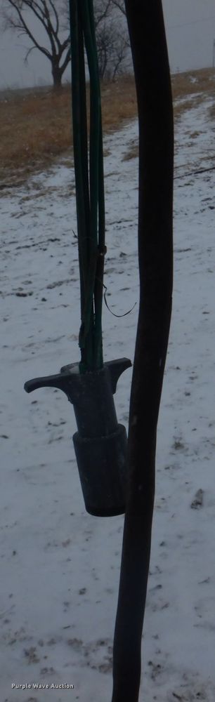 image for item IM9653 HayBuster Big Bite H-1100E  tub grinder