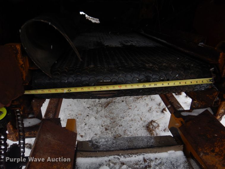 image for item IM9653 HayBuster Big Bite H-1100E  tub grinder