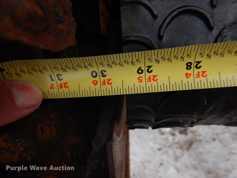 image for item IM9653 HayBuster Big Bite H-1100E  tub grinder