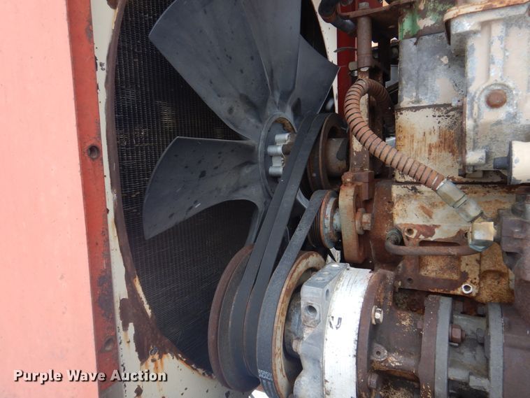 image for item IM9653 HayBuster Big Bite H-1100E  tub grinder