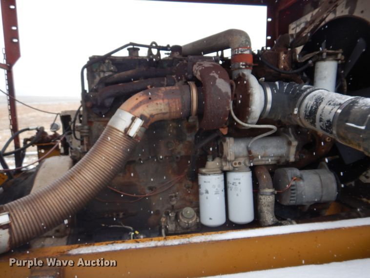 image for item IM9653 HayBuster Big Bite H-1100E  tub grinder