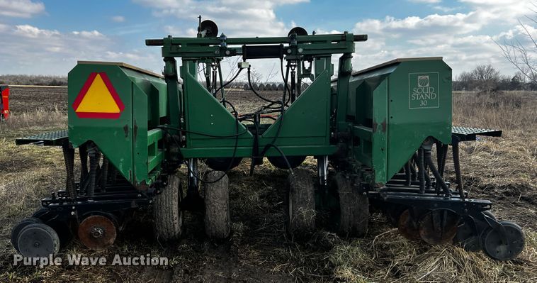 image for item JH9301 Great Plains Solid Stand 30  grain drill