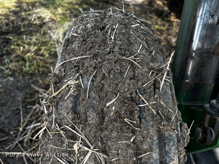 image for item JH9301 Great Plains Solid Stand 30  grain drill