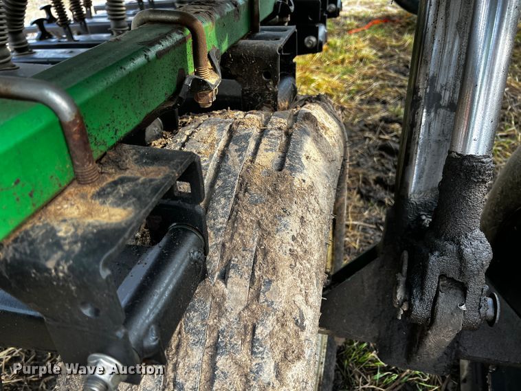 image for item JH9301 Great Plains Solid Stand 30  grain drill