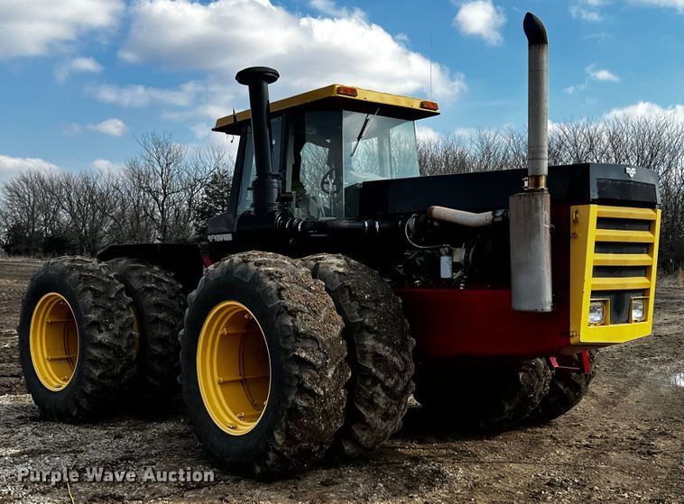 image for item JH9302 1985 Versatile 876  4WD tractor