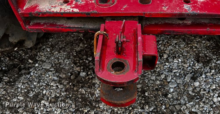 image for item JH9302 1985 Versatile 876  4WD tractor