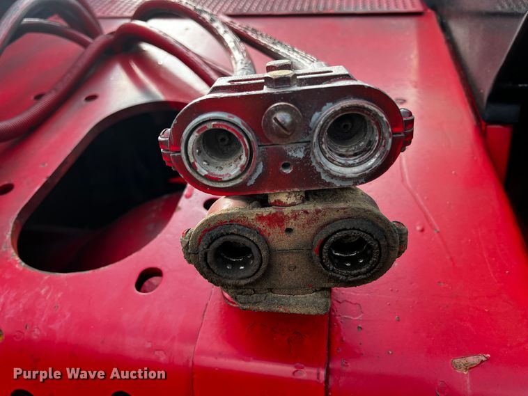 image for item JH9302 1985 Versatile 876  4WD tractor