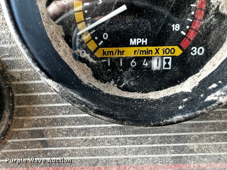 image for item JH9302 1985 Versatile 876  4WD tractor