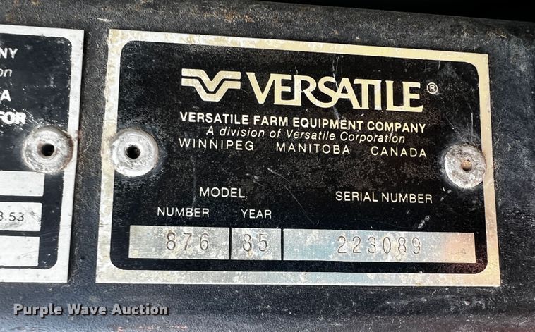 image for item JH9302 1985 Versatile 876  4WD tractor