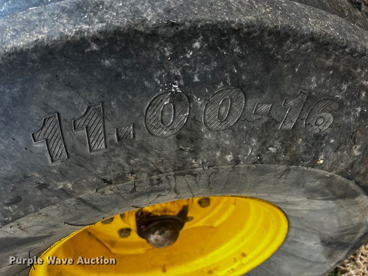 image for item JH9303 2005 John Deere 6615  MFWD tractor