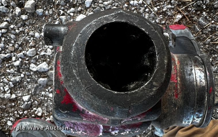 image for item JH9380 New Holland 357  feed grinder/mixer