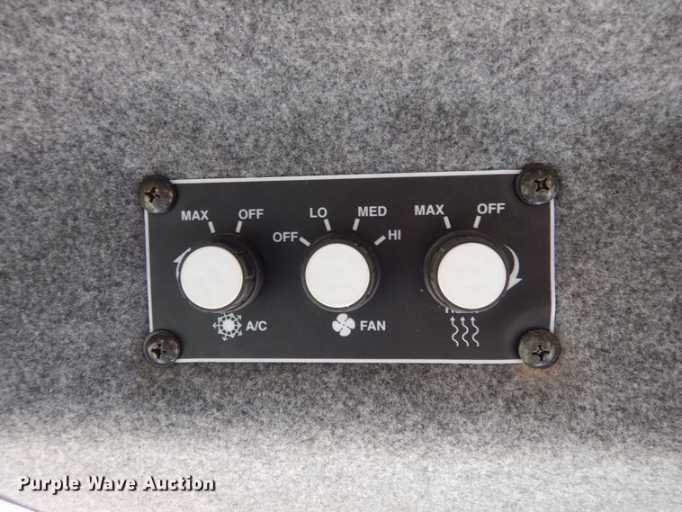 image for item JK9763 2005 Case IH Patriot SPX3185  sprayer