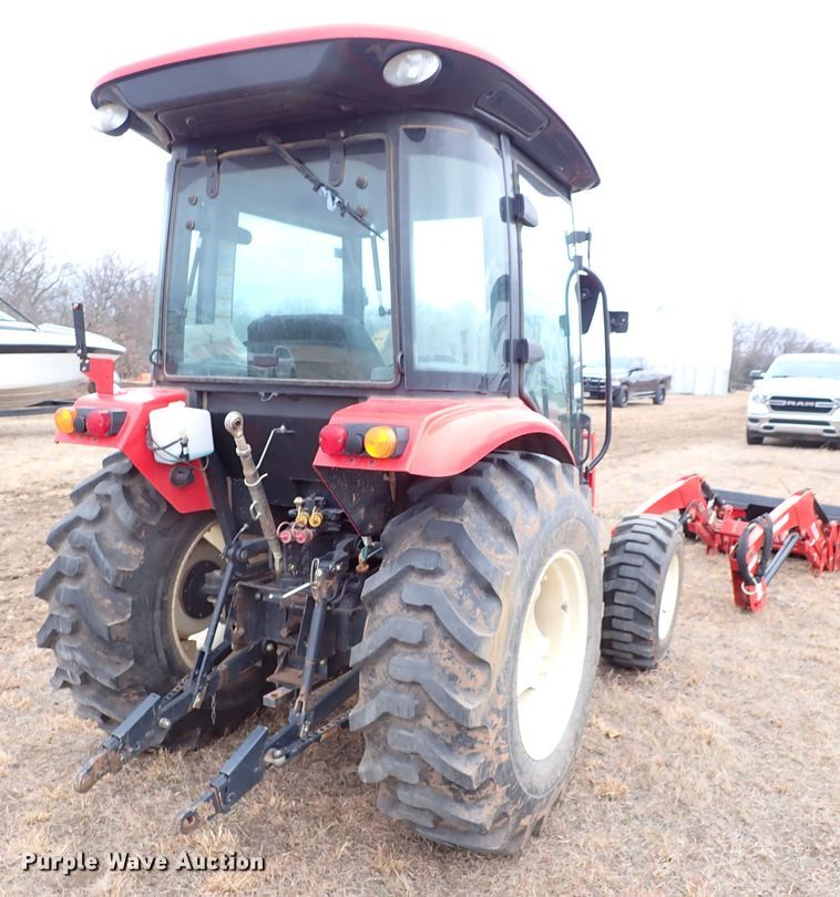 image for item JO9676 2018 Branson 4520C  MFWD tractor