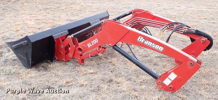 image for item JO9676 2018 Branson 4520C  MFWD tractor