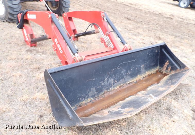 image for item JO9676 2018 Branson 4520C  MFWD tractor