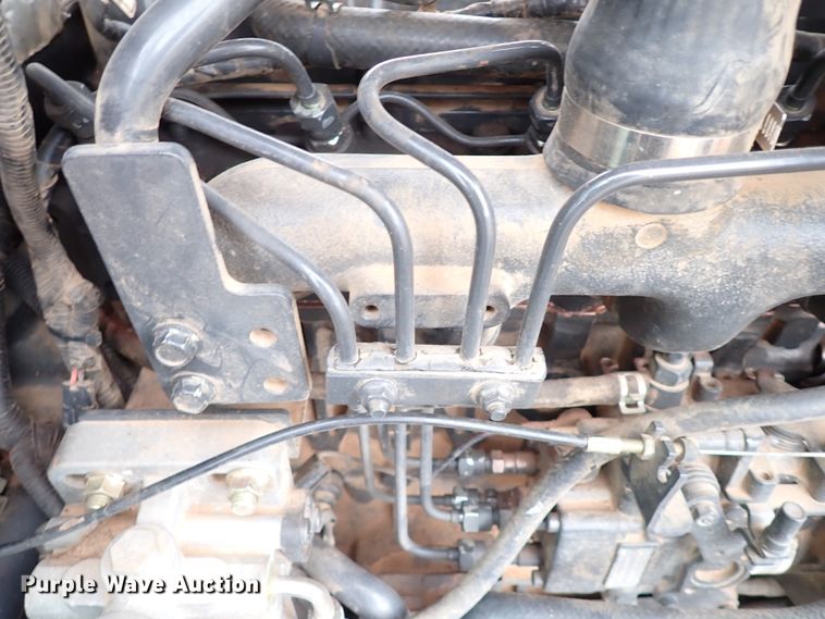 image for item JO9676 2018 Branson 4520C  MFWD tractor