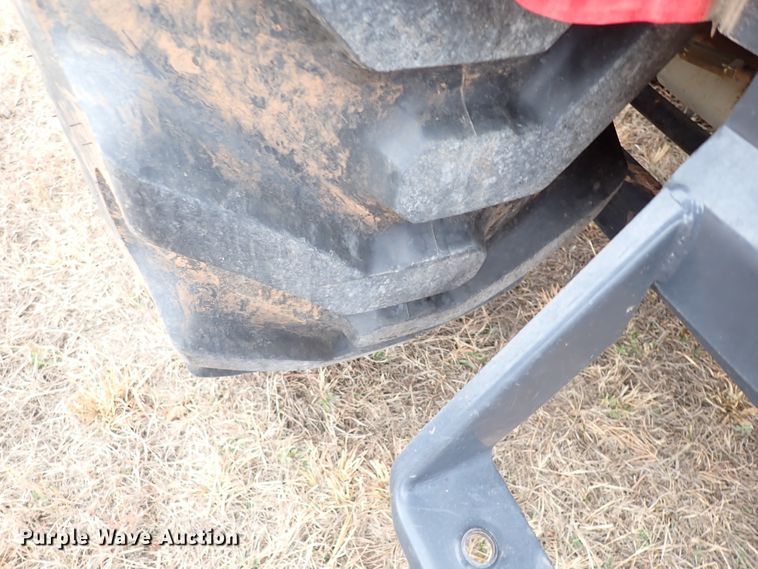 image for item JO9676 2018 Branson 4520C  MFWD tractor