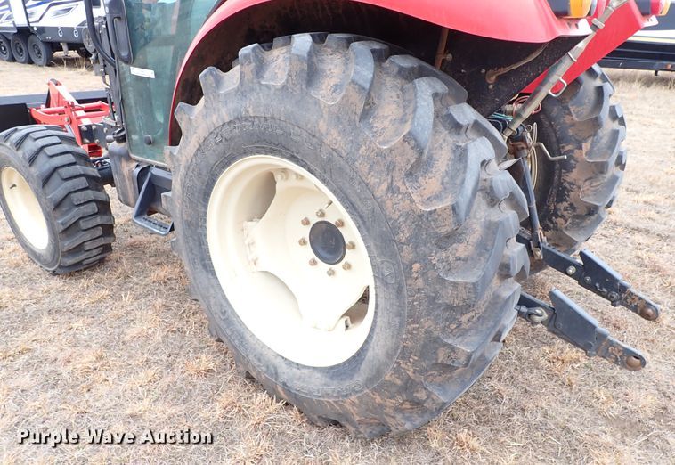 image for item JO9676 2018 Branson 4520C  MFWD tractor