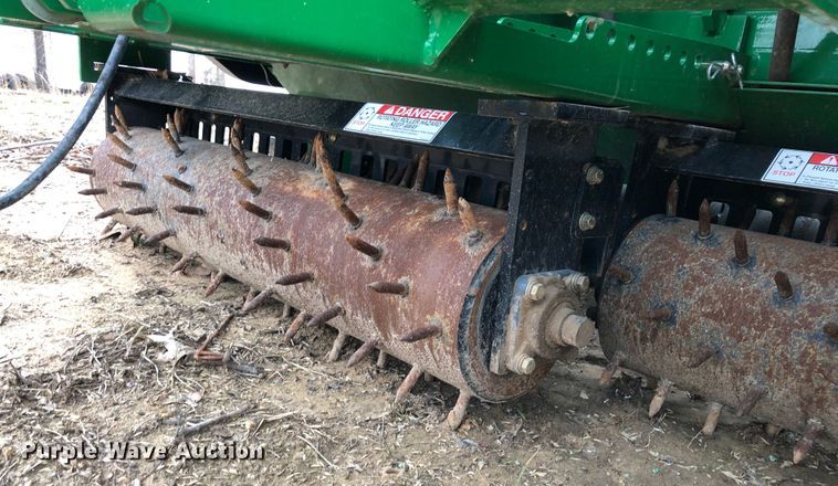 image for item JS9654 Great Plains NTS2507  no-till seeder